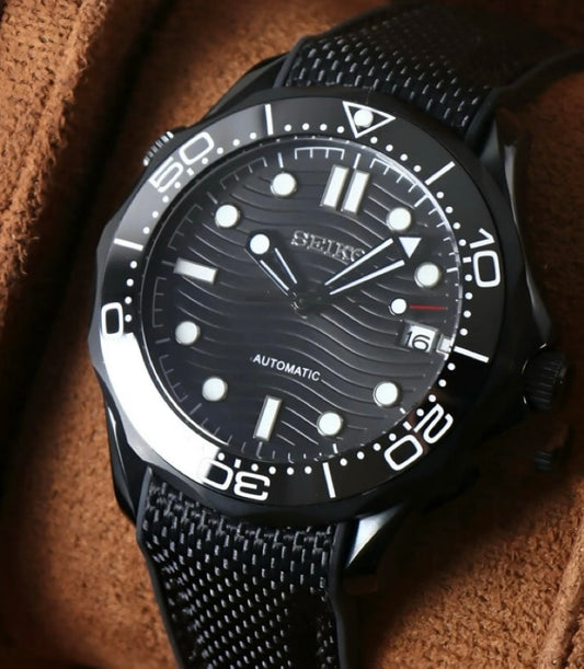 Modvan seamaster all black